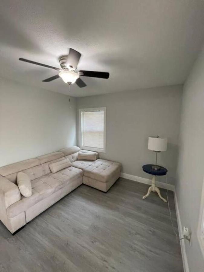 Cheerful Home Minutes From The Airport And Raymond James Stadium! Tampa Exterior foto
